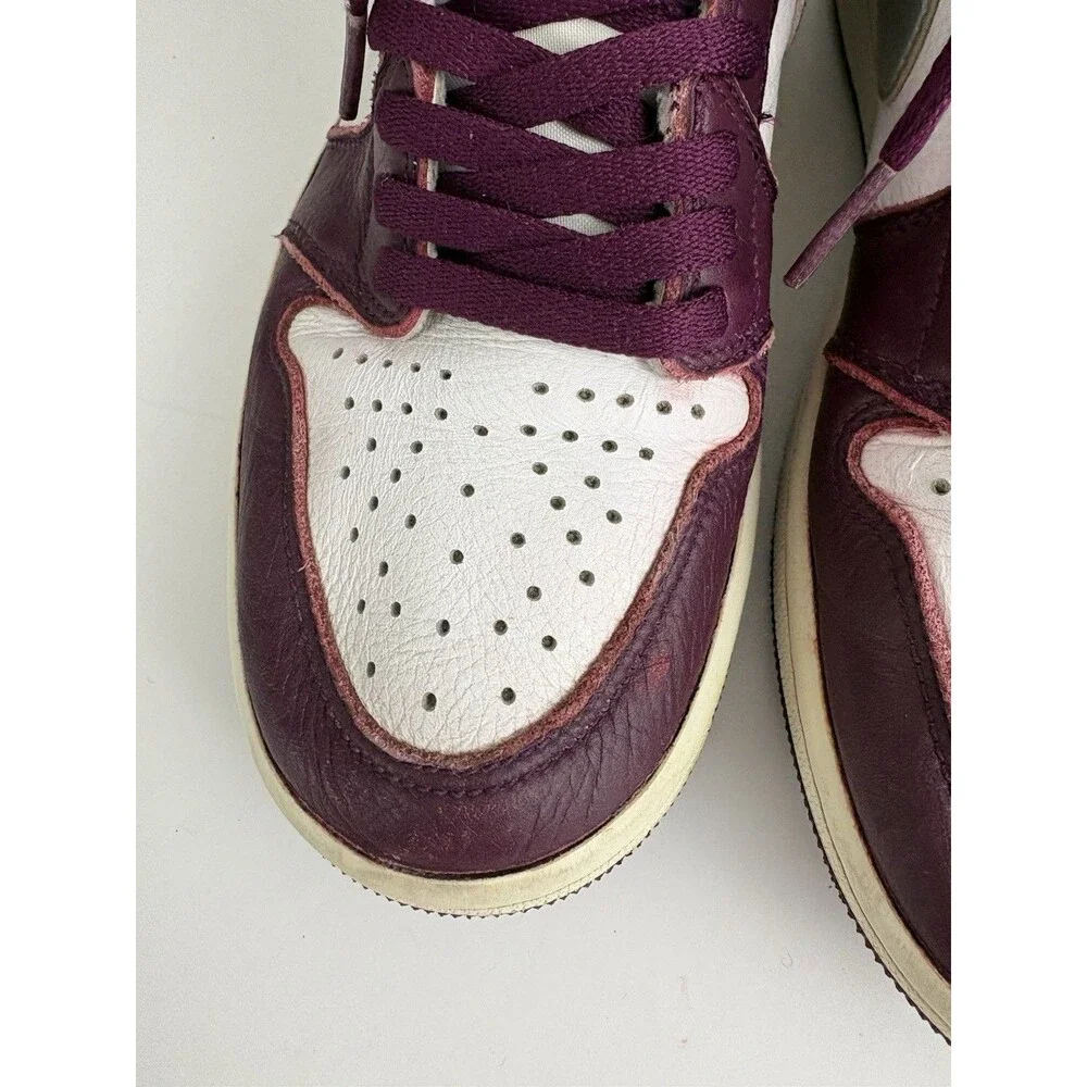 Jordan Air Jordan 1 Retro High OG Bordeaux Burgundy White 555088-611 NO INSOLES
